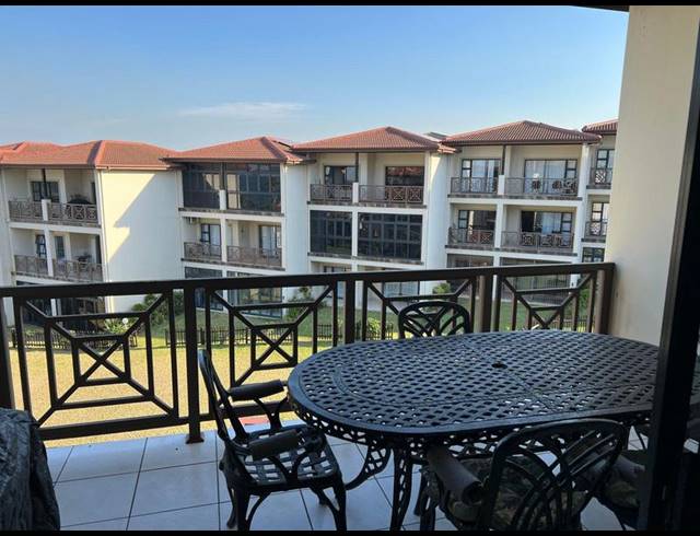2 BEDROOM APARTMENT FOR SALE IN UVONGO BEACH